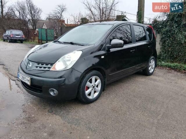 Черный Ниссан Ноут, объемом двигателя 1.5 л и пробегом 287 тыс. км за 5450 $, фото 1 на Automoto.ua