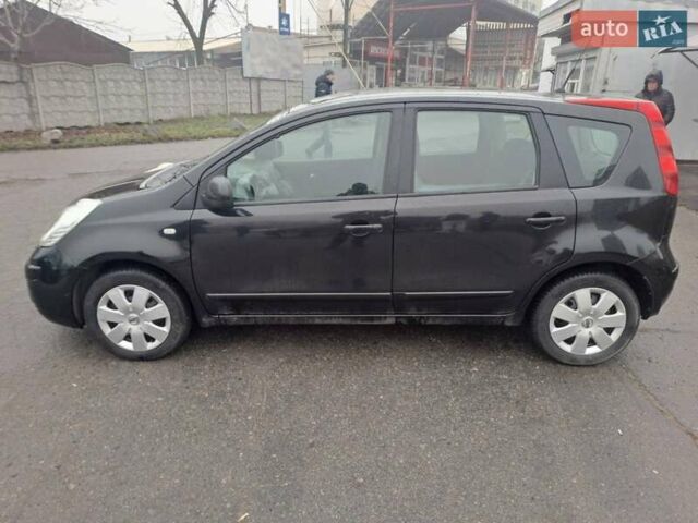 Черный Ниссан Ноут, объемом двигателя 1.4 л и пробегом 186 тыс. км за 5400 $, фото 3 на Automoto.ua