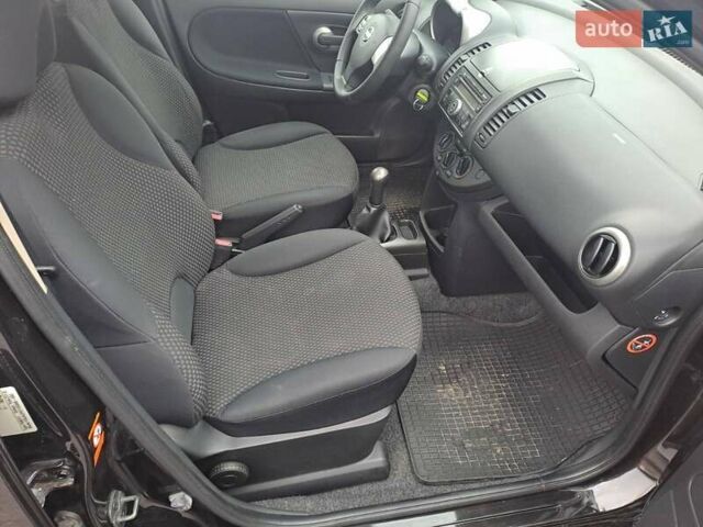 Черный Ниссан Ноут, объемом двигателя 1.4 л и пробегом 186 тыс. км за 5400 $, фото 10 на Automoto.ua