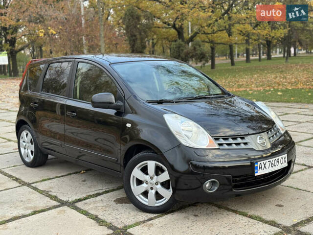 Чорний Ніссан Ноут, об'ємом двигуна 1.6 л та пробігом 157 тис. км за 6800 $, фото 14 на Automoto.ua