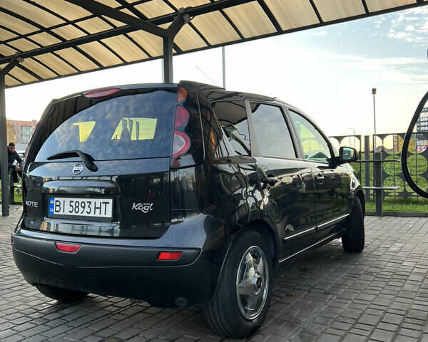 Черный Ниссан Ноут, объемом двигателя 1.6 л и пробегом 300 тыс. км за 4800 $, фото 4 на Automoto.ua