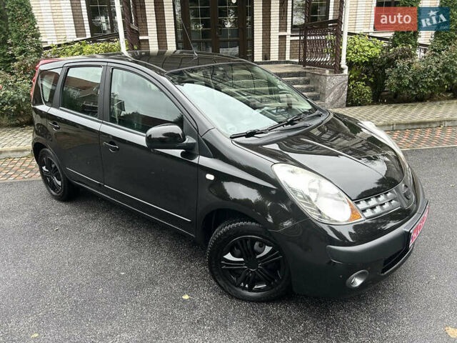 Чорний Ніссан Ноут, об'ємом двигуна 1.6 л та пробігом 192 тис. км за 5690 $, фото 6 на Automoto.ua