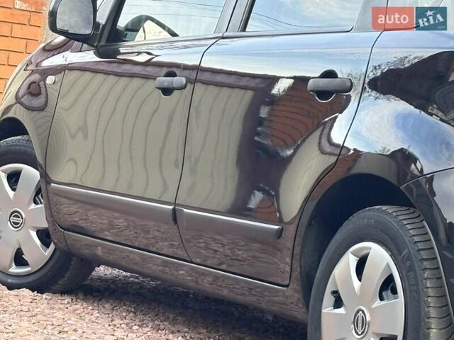 Чорний Ніссан Ноут, об'ємом двигуна 1.6 л та пробігом 200 тис. км за 6150 $, фото 67 на Automoto.ua