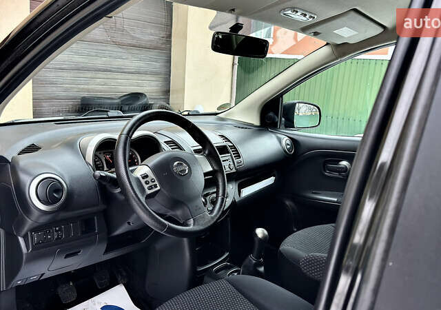 Черный Ниссан Ноут, объемом двигателя 1.4 л и пробегом 156 тыс. км за 5649 $, фото 29 на Automoto.ua