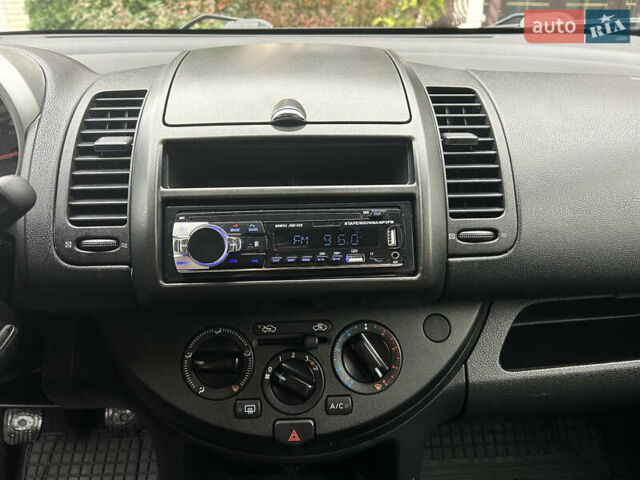 Чорний Ніссан Ноут, об'ємом двигуна 1.6 л та пробігом 192 тис. км за 5690 $, фото 42 на Automoto.ua