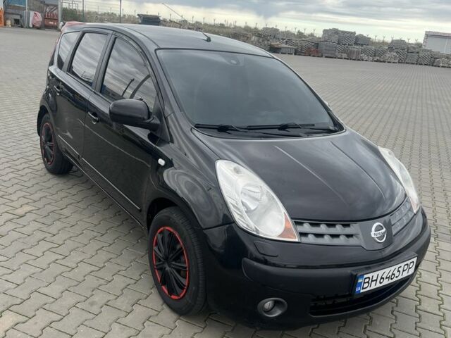 Ніссан Ноут 2007 у Одесі на Automoto.ua Чорний Ніссан Ноут, об'ємом двигуна 1.6 л та пробігом 191 тис. км за 5200 $, фото 2 на Automoto.ua