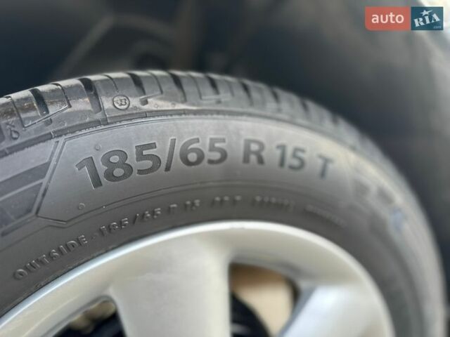 Черный Ниссан Ноут, объемом двигателя 1.6 л и пробегом 140 тыс. км за 7000 $, фото 39 на Automoto.ua