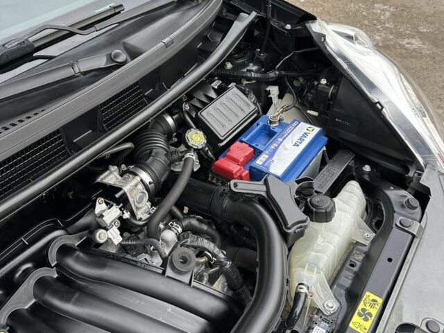 Черный Ниссан Ноут, объемом двигателя 1.6 л и пробегом 170 тыс. км за 5599 $, фото 18 на Automoto.ua