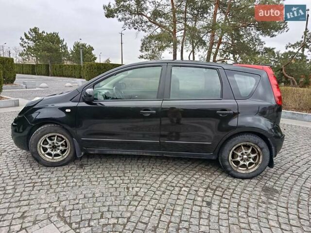 Чорний Ніссан Ноут, об'ємом двигуна 1.6 л та пробігом 210 тис. км за 5500 $, фото 38 на Automoto.ua