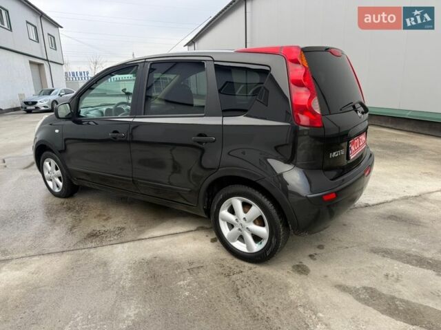 Чорний Ніссан Ноут, об'ємом двигуна 1.6 л та пробігом 194 тис. км за 6000 $, фото 12 на Automoto.ua
