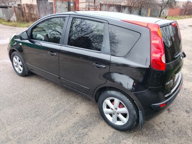 Чорний Ніссан Ноут, об'ємом двигуна 1.5 л та пробігом 288 тис. км за 5200 $, фото 2 на Automoto.ua