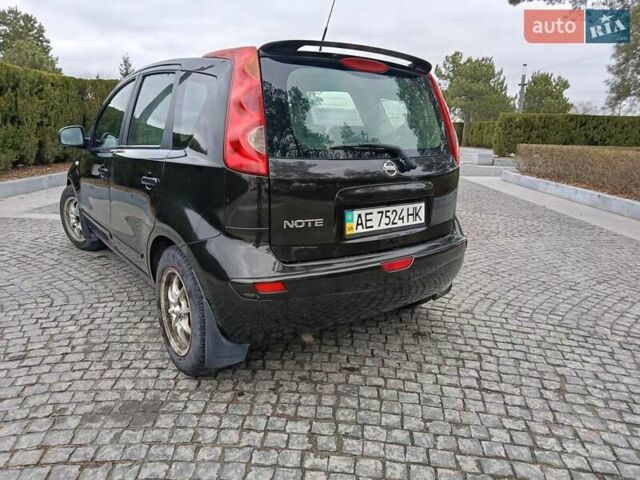 Чорний Ніссан Ноут, об'ємом двигуна 1.6 л та пробігом 210 тис. км за 5500 $, фото 36 на Automoto.ua