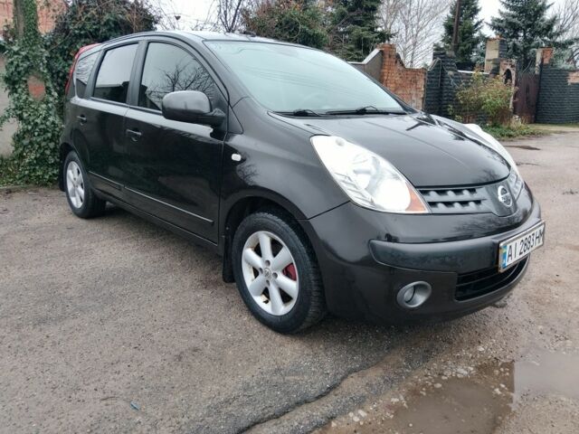 Чорний Ніссан Ноут, об'ємом двигуна 1.5 л та пробігом 288 тис. км за 5200 $, фото 6 на Automoto.ua