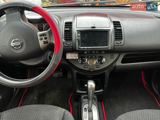 Черный Ниссан Ноут, объемом двигателя 1.6 л и пробегом 193 тыс. км за 5100 $, фото 15 на Automoto.ua