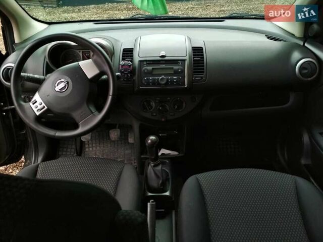 Черный Ниссан Ноут, объемом двигателя 1.5 л и пробегом 240 тыс. км за 5150 $, фото 6 на Automoto.ua