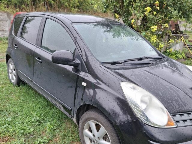 Чорний Ніссан Ноут, об'ємом двигуна 1.4 л та пробігом 220 тис. км за 3208 $, фото 3 на Automoto.ua
