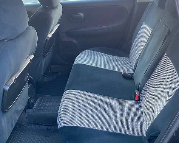 Чорний Ніссан Ноут, об'ємом двигуна 1.6 л та пробігом 100 тис. км за 6300 $, фото 8 на Automoto.ua