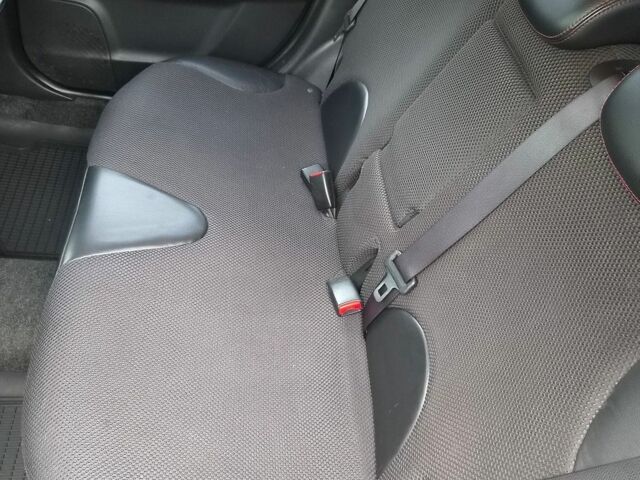 Черный Ниссан Ноут, объемом двигателя 1.6 л и пробегом 217 тыс. км за 5300 $, фото 14 на Automoto.ua