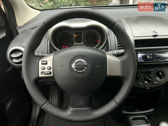 Чорний Ніссан Ноут, об'ємом двигуна 1.6 л та пробігом 192 тис. км за 5690 $, фото 41 на Automoto.ua