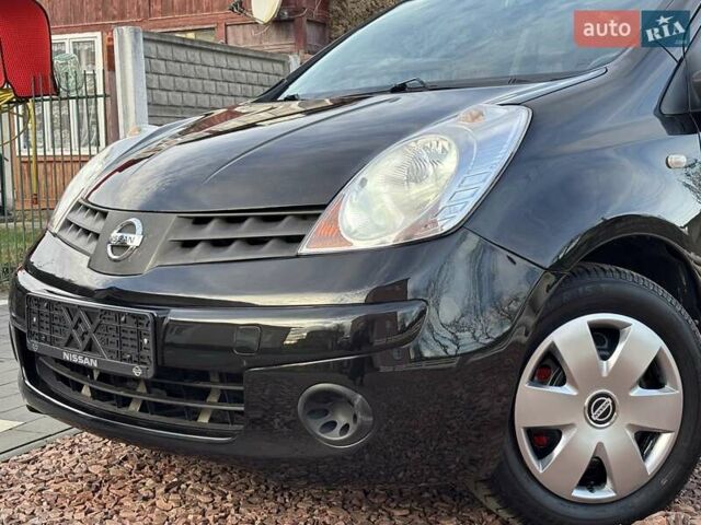 Черный Ниссан Ноут, объемом двигателя 1.6 л и пробегом 200 тыс. км за 6150 $, фото 45 на Automoto.ua