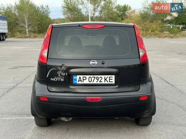 Чорний Ніссан Ноут, об'ємом двигуна 1.39 л та пробігом 241 тис. км за 3799 $, фото 4 на Automoto.ua