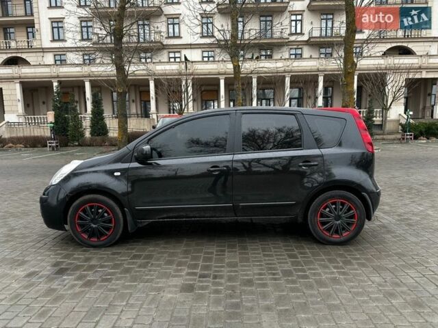 Черный Ниссан Ноут, объемом двигателя 1.6 л и пробегом 193 тыс. км за 5100 $, фото 22 на Automoto.ua