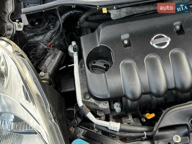 Черный Ниссан Ноут, объемом двигателя 1.6 л и пробегом 200 тыс. км за 6150 $, фото 118 на Automoto.ua