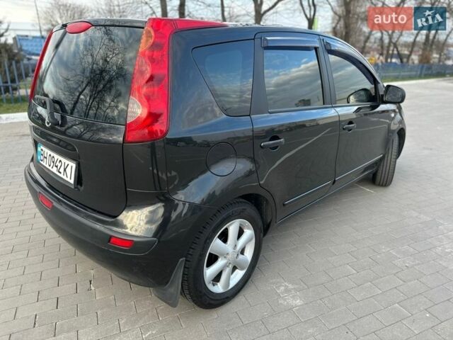 Черный Ниссан Ноут, объемом двигателя 1.6 л и пробегом 140 тыс. км за 7000 $, фото 42 на Automoto.ua