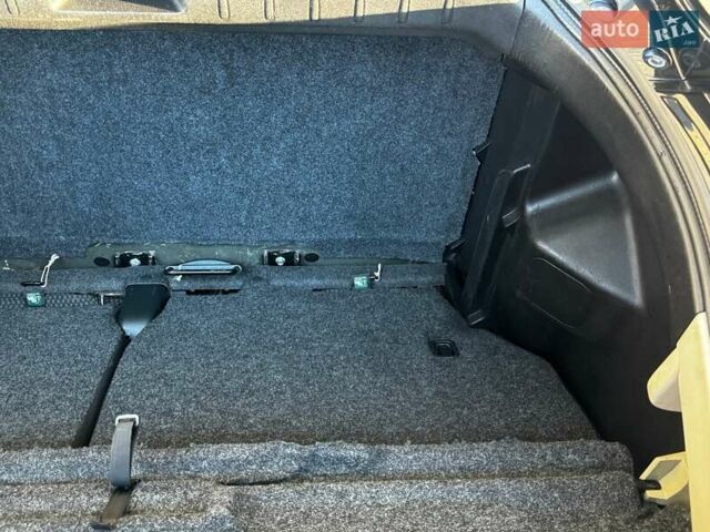 Черный Ниссан Ноут, объемом двигателя 1.6 л и пробегом 200 тыс. км за 5999 $, фото 86 на Automoto.ua