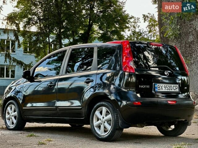 Чорний Ніссан Ноут, об'ємом двигуна 1.5 л та пробігом 211 тис. км за 3777 $, фото 4 на Automoto.ua