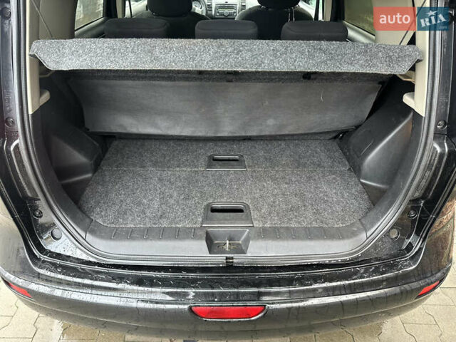 Черный Ниссан Ноут, объемом двигателя 1.6 л и пробегом 170 тыс. км за 6500 $, фото 12 на Automoto.ua
