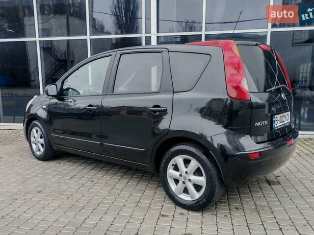 Черный Ниссан Ноут, объемом двигателя 1.39 л и пробегом 191 тыс. км за 4600 $, фото 23 на Automoto.ua