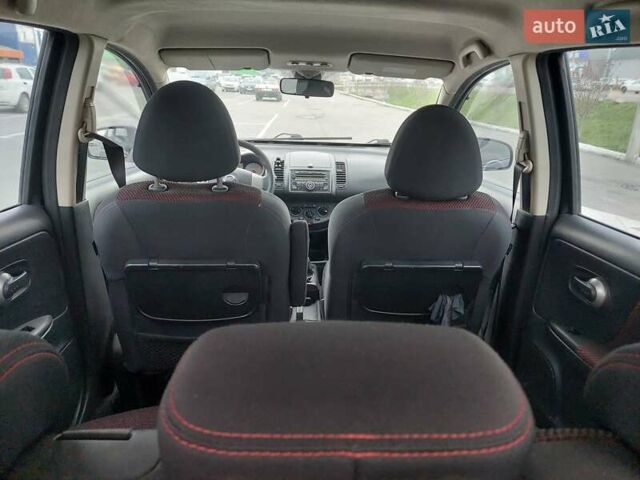 Черный Ниссан Ноут, объемом двигателя 1.39 л и пробегом 230 тыс. км за 5000 $, фото 7 на Automoto.ua