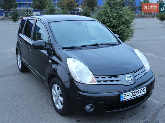Чорний Ніссан Ноут, об'ємом двигуна 1.4 л та пробігом 190 тис. км за 4500 $, фото 2 на Automoto.ua