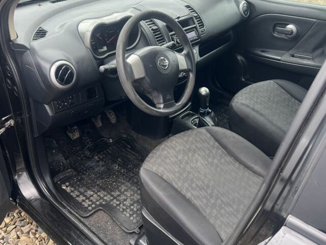 Черный Ниссан Ноут, объемом двигателя 1.4 л и пробегом 167 тыс. км за 4800 $, фото 5 на Automoto.ua