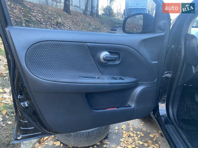 Чорний Ніссан Ноут, об'ємом двигуна 1.4 л та пробігом 290 тис. км за 5699 $, фото 7 на Automoto.ua