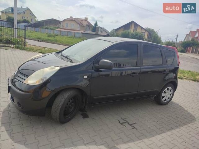 Черный Ниссан Ноут, объемом двигателя 1.46 л и пробегом 279 тыс. км за 4500 $, фото 1 на Automoto.ua