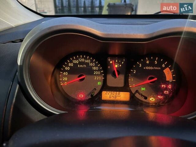 Чорний Ніссан Ноут, об'ємом двигуна 1.4 л та пробігом 230 тис. км за 4900 $, фото 4 на Automoto.ua