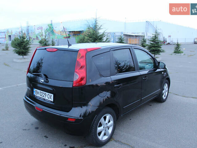 Чорний Ніссан Ноут, об'ємом двигуна 1.4 л та пробігом 190 тис. км за 4500 $, фото 5 на Automoto.ua