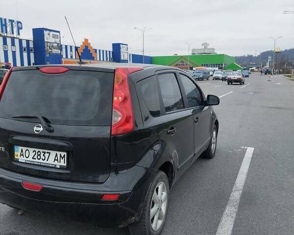 Черный Ниссан Ноут, объемом двигателя 1.39 л и пробегом 230 тыс. км за 5000 $, фото 2 на Automoto.ua