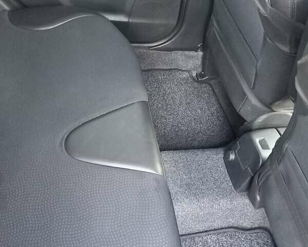 Чорний Ніссан Ноут, об'ємом двигуна 1.4 л та пробігом 140 тис. км за 6500 $, фото 11 на Automoto.ua