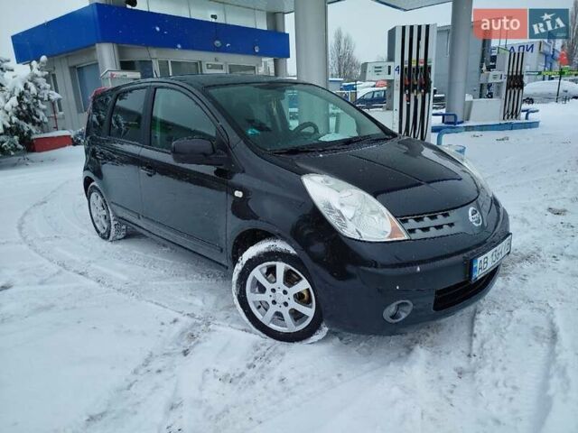 Чорний Ніссан Ноут, об'ємом двигуна 1.4 л та пробігом 190 тис. км за 5400 $, фото 3 на Automoto.ua