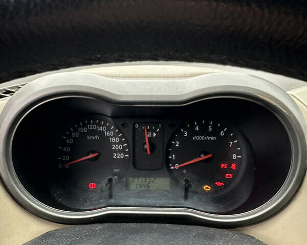 Чорний Ніссан Ноут, об'ємом двигуна 1.39 л та пробігом 270 тис. км за 3950 $, фото 12 на Automoto.ua