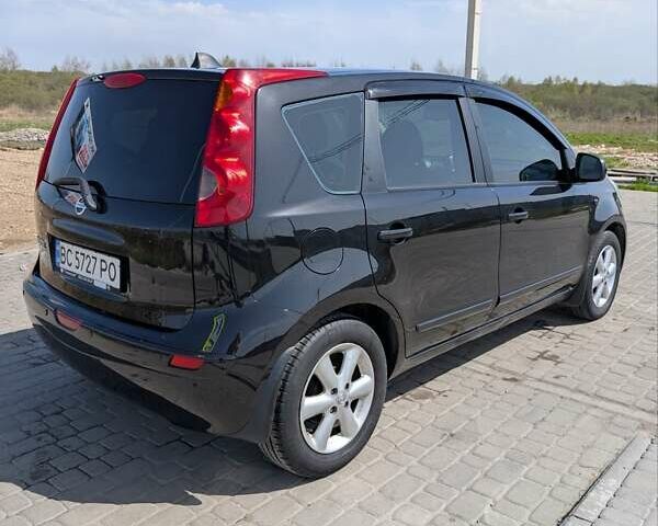 Черный Ниссан Ноут, объемом двигателя 1.6 л и пробегом 167 тыс. км за 6900 $, фото 65 на Automoto.ua