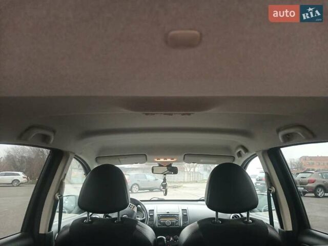 Черный Ниссан Ноут, объемом двигателя 0 л и пробегом 177 тыс. км за 5700 $, фото 6 на Automoto.ua