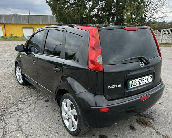 Чорний Ніссан Ноут, об'ємом двигуна 1.39 л та пробігом 270 тис. км за 3950 $, фото 1 на Automoto.ua