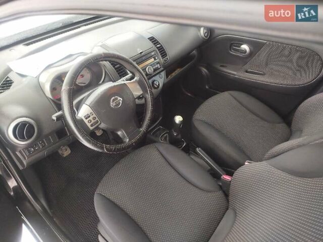 Чорний Ніссан Ноут, об'ємом двигуна 1.4 л та пробігом 190 тис. км за 5400 $, фото 60 на Automoto.ua