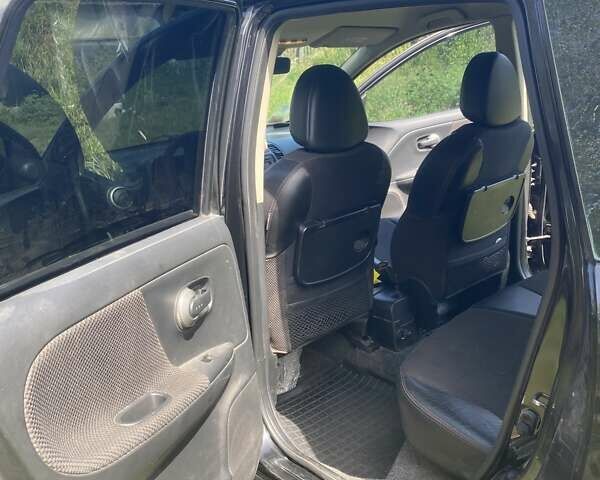 Черный Ниссан Ноут, объемом двигателя 1.6 л и пробегом 196 тыс. км за 6400 $, фото 8 на Automoto.ua