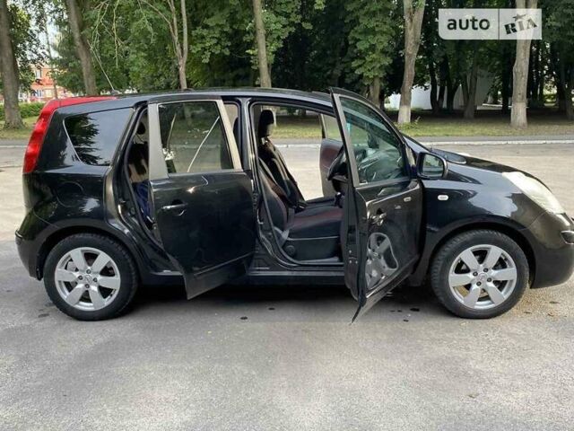 Черный Ниссан Ноут, объемом двигателя 1.6 л и пробегом 212 тыс. км за 5999 $, фото 11 на Automoto.ua