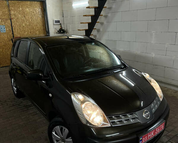 Чорний Ніссан Ноут, об'ємом двигуна 1.6 л та пробігом 200 тис. км за 5750 $, фото 39 на Automoto.ua